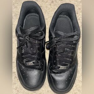 Nike Men's Black AF1 Sneakers